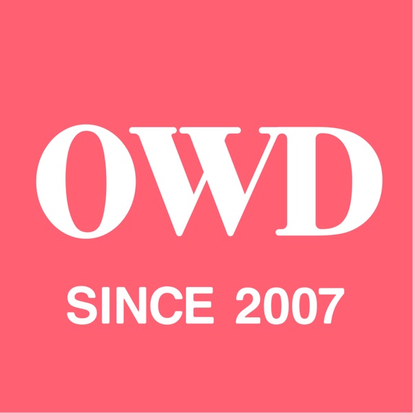Mature Dating App: Older Women